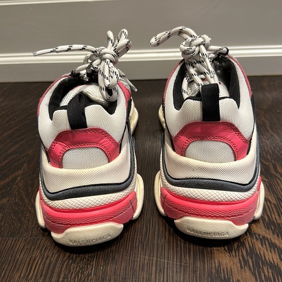 Balenciaga Triple S Sneakers - Picture 3 of 4